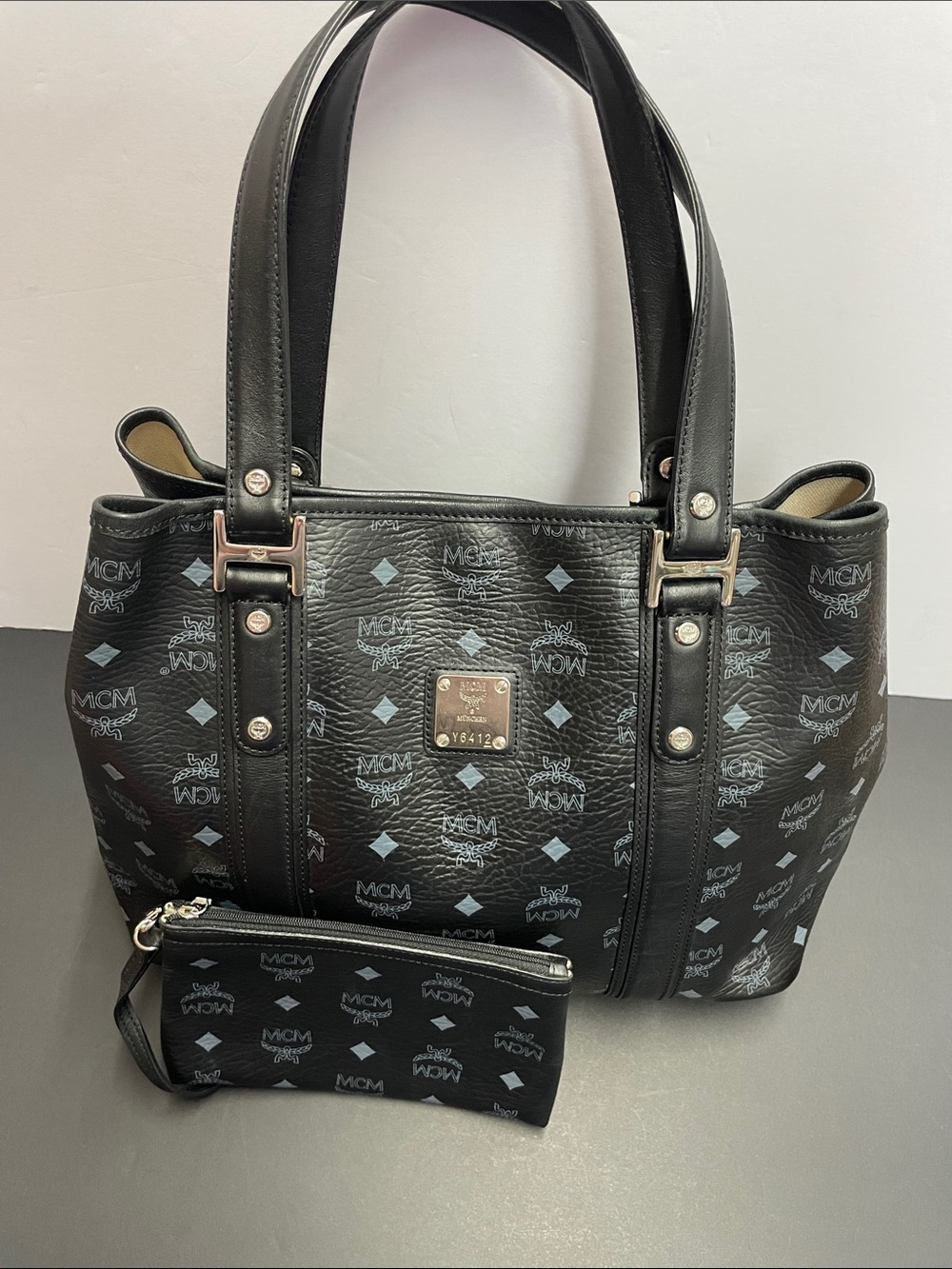 MCM Visetos Shoulder Bag W/Wristlet